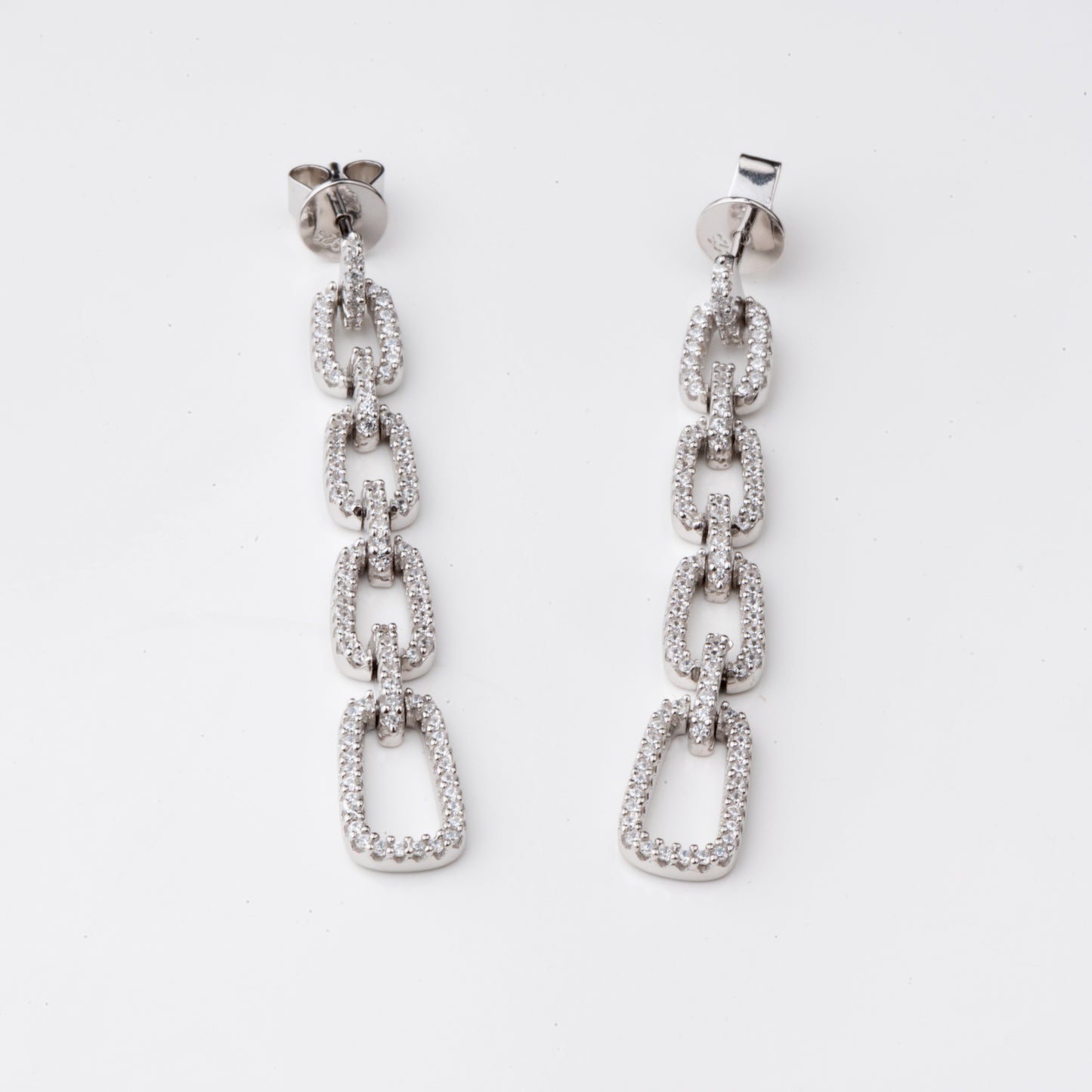 The Chain Drops